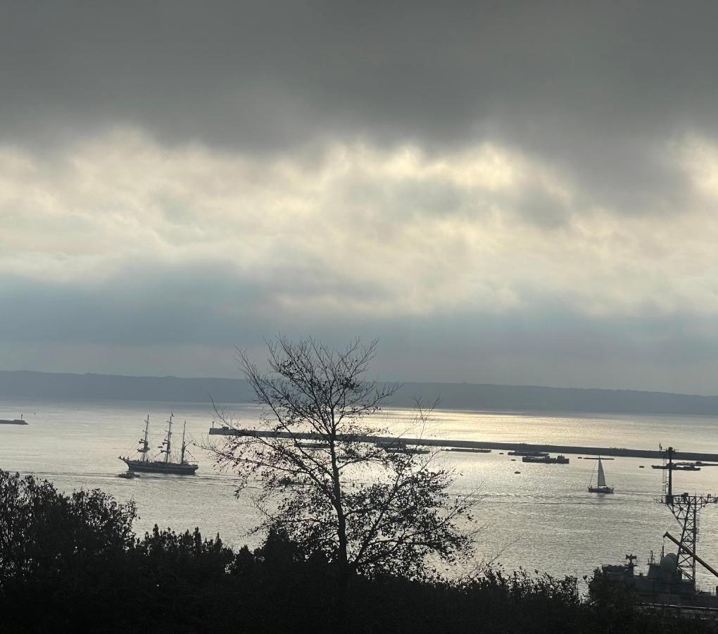 Brest And Breakfast Vue Mer 外观 照片